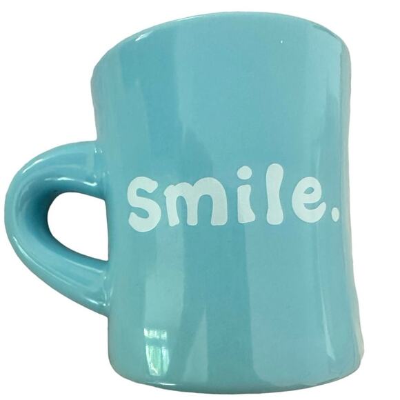 Life is Good/Smile mug light blue - Picture 2 of 4